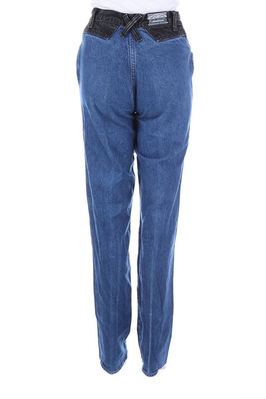 Carou ROCKIES Raw Denim Straight Cut Jeans Mit Logo-Patch