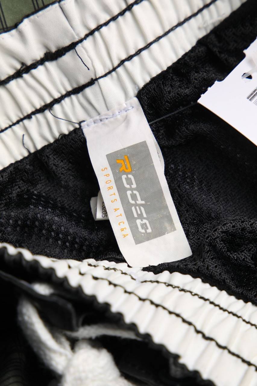Carou RODEO BY C&A Sport-Shorts Mit Aufgesetzten Taschen