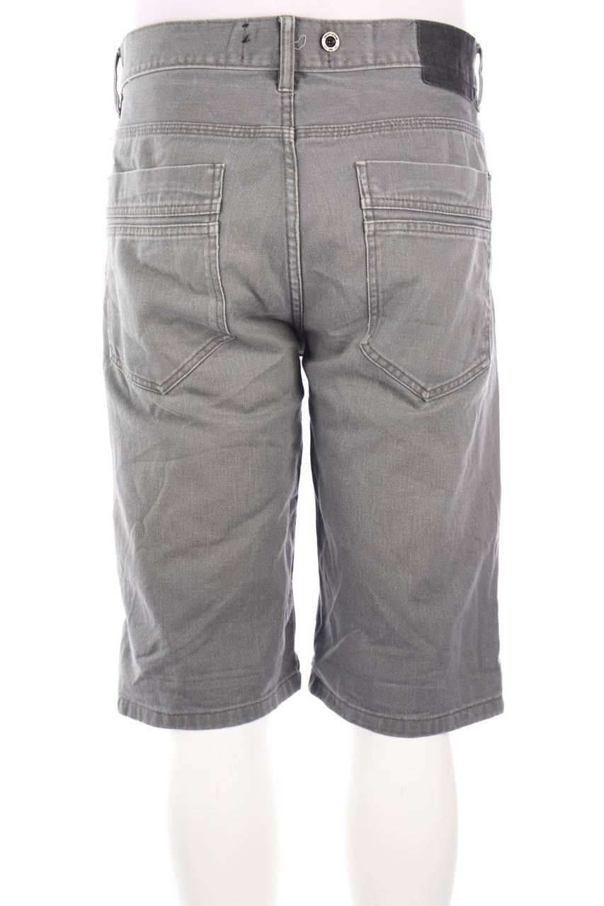 Carou SAVVY Distressed Jeans-Shorts Mit Logo-Knöpfen