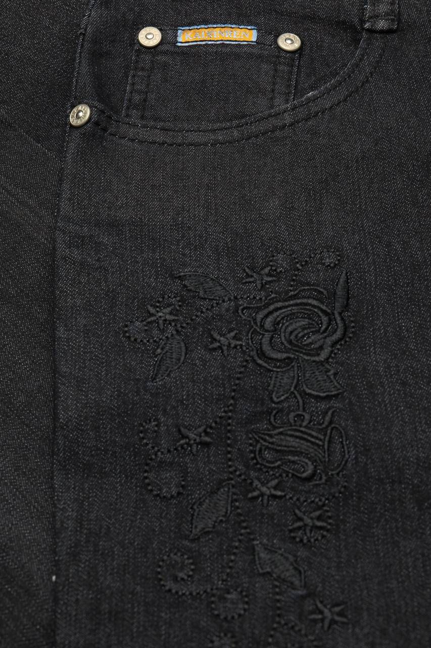 Carou SECONDHAND Straight Cut Jeans Mit Stickereien