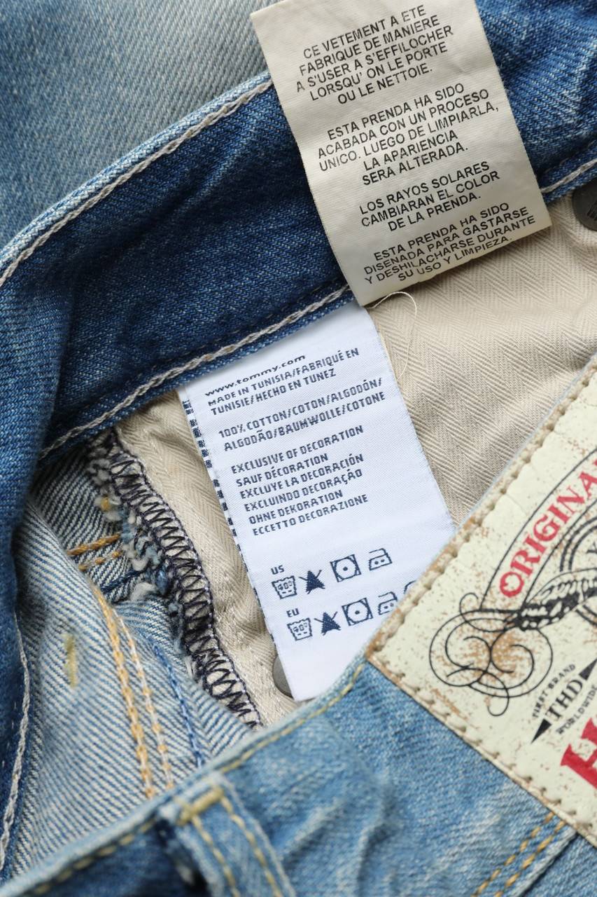 Carou TOMMY HILFIGER Distressed Straight Cut Jeans Mit Logo-Stickerei