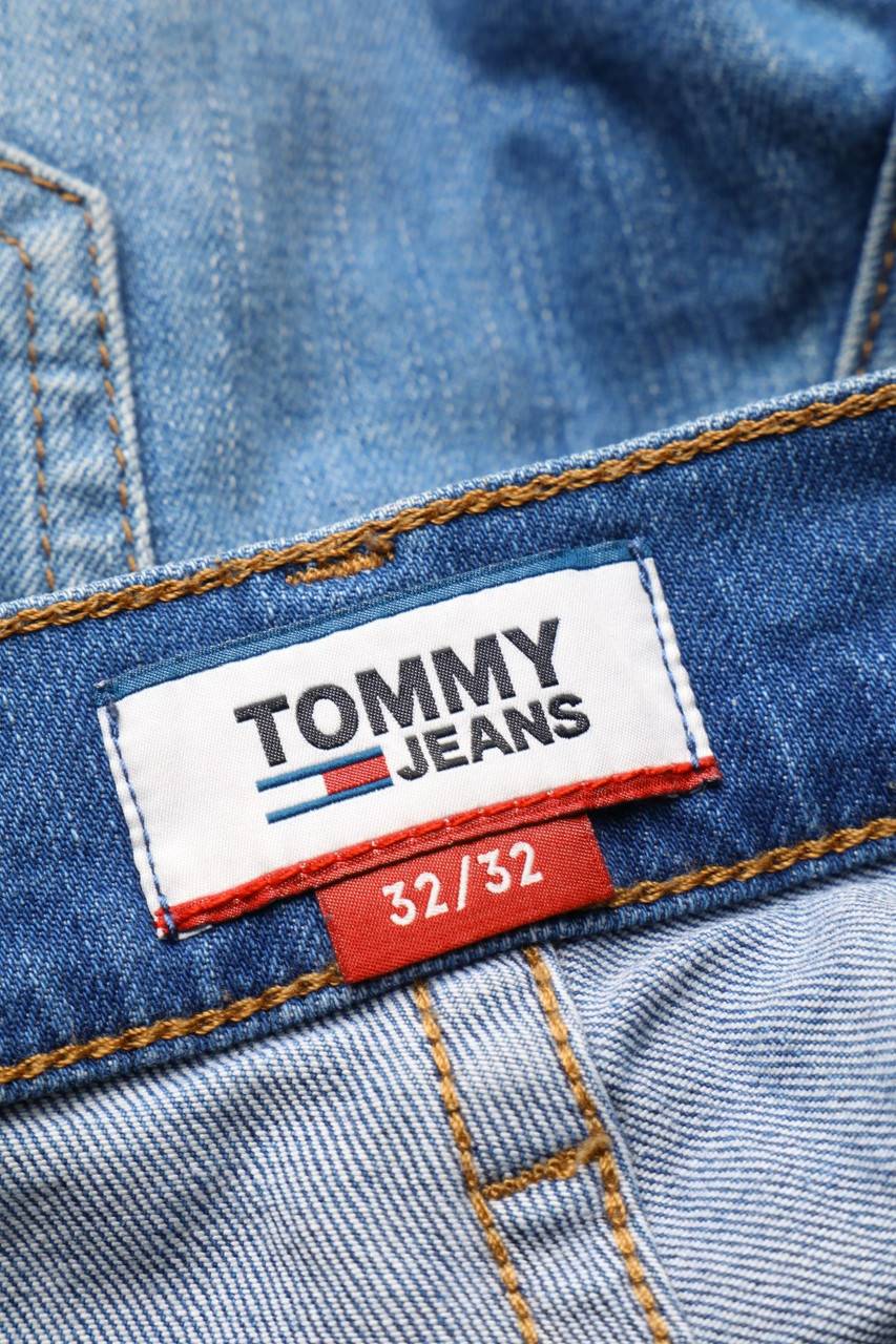 Carou TOMMY JEANS Tommy Hilfiger Destroyed Slim-Jeans Mit Logo-Badge
