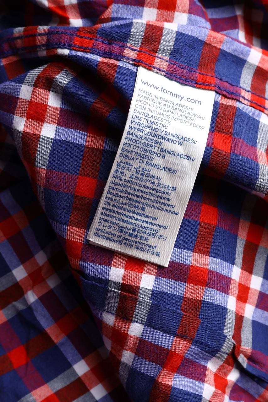 Carou TOMMY JEANS Tommy Hilfiger Kariertes Hemd Mit Logo-Stickerei