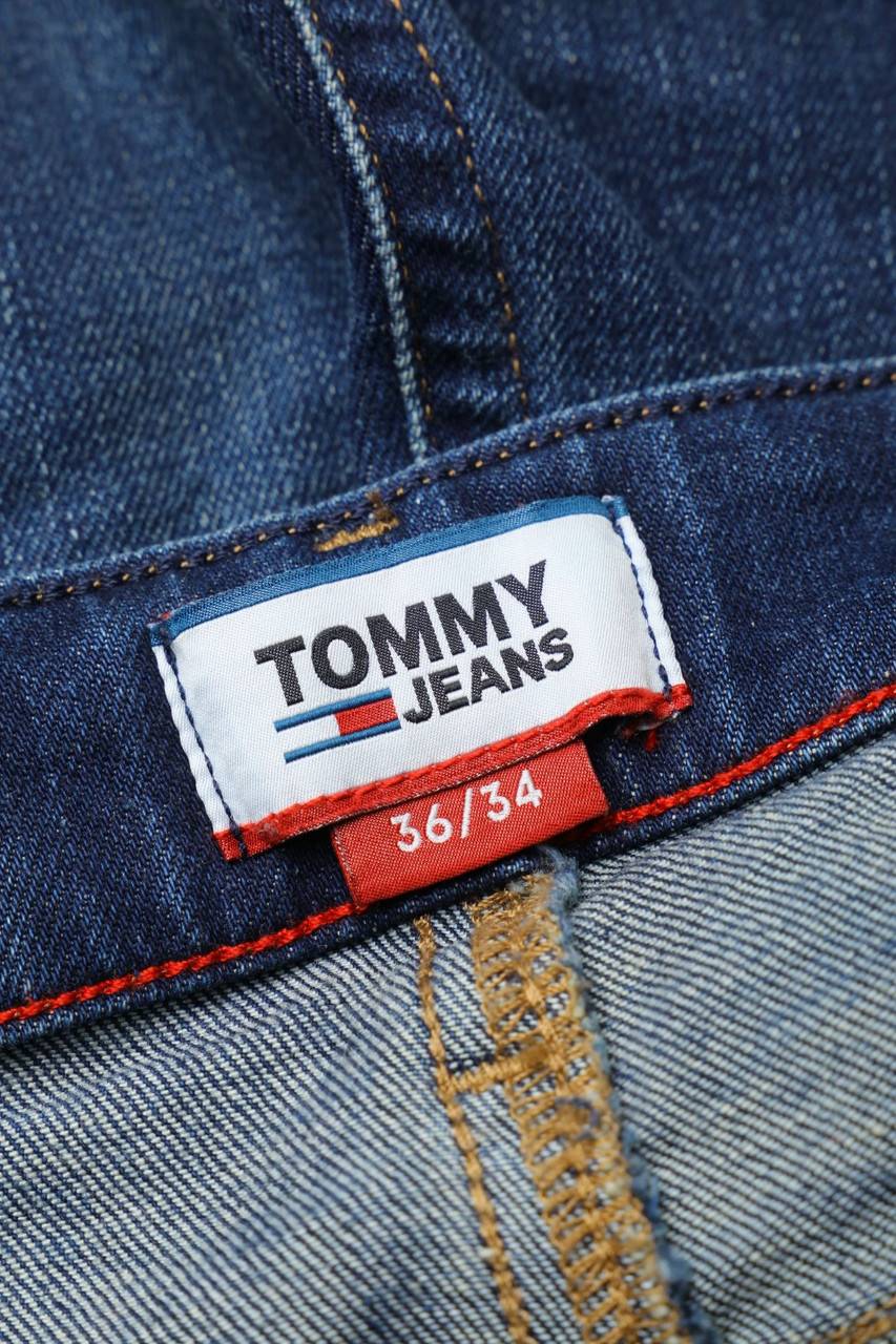 Carou TOMMY JEANS Tommy Hilfiger Slim Jeans Aus Baumwoll-Mix Mit Logo-Patch