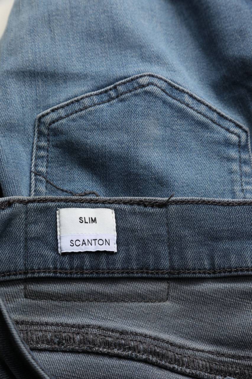 Carou TOMMY JEANS Tommy Hilfiger Slim Jeans Aus Baumwoll-Mix Mit Logo-Badge
