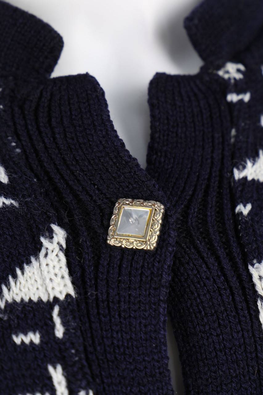 Carou VINTAGE Vintage-Strick-Jacke Mit Schmuck-Knöpfen