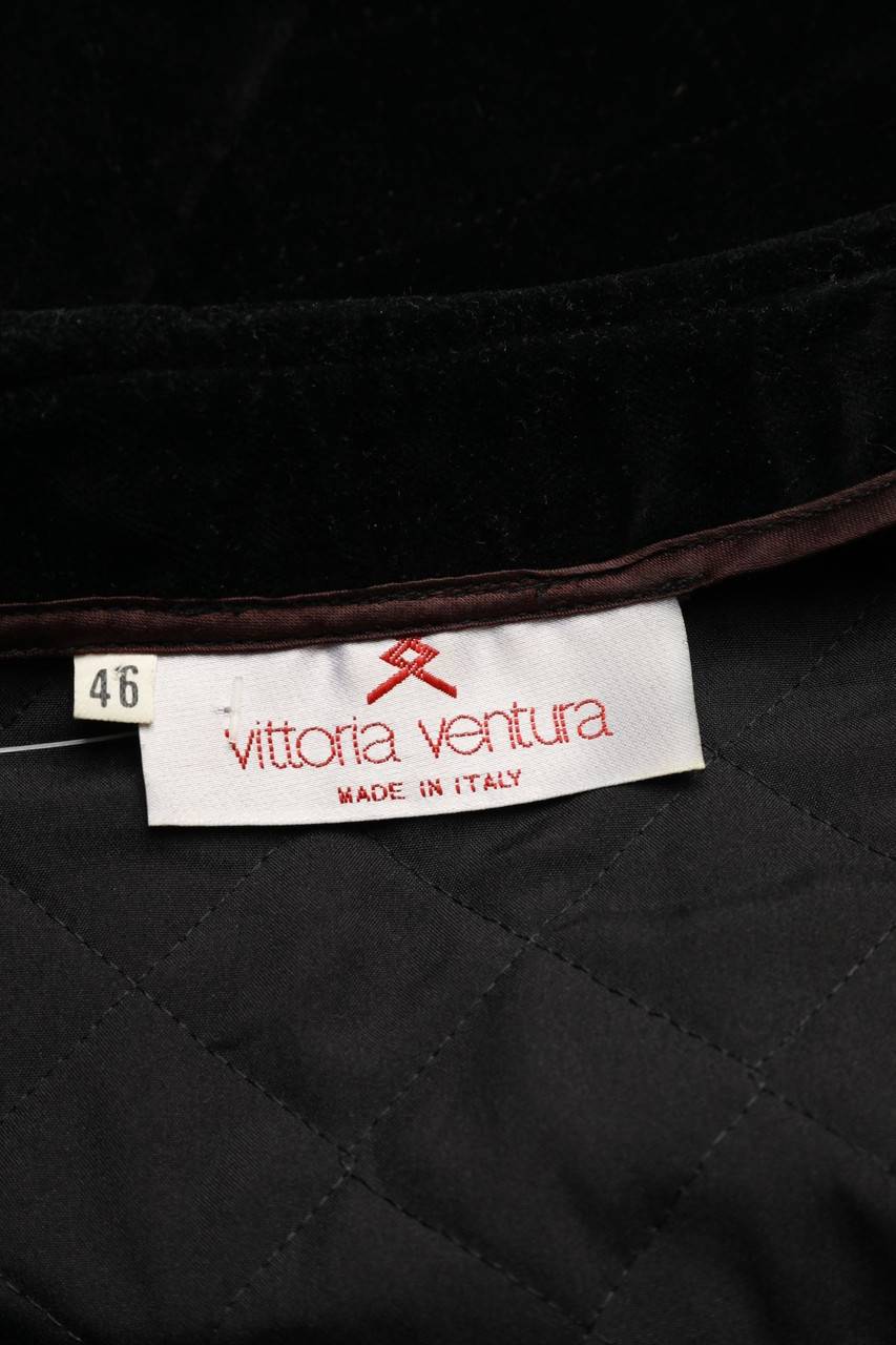 Carou Vittoria Ventura Cropped-Blazer-Jacke Aus Samt Mit Steppung