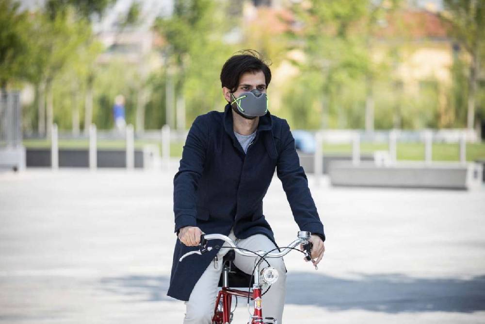 Banale BANALE Pollution Face Mask With Activated Carbon Filter