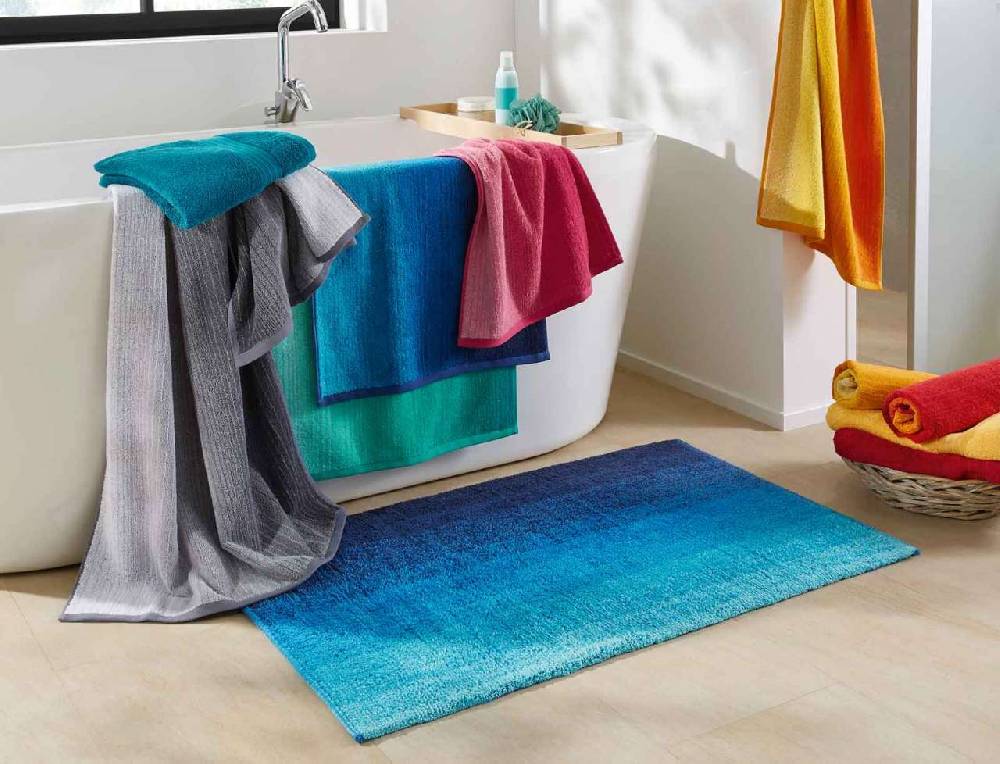 Purenature Design Bathroom Carpet Pleasantly Soft - Attractive Colour Gradient Optics