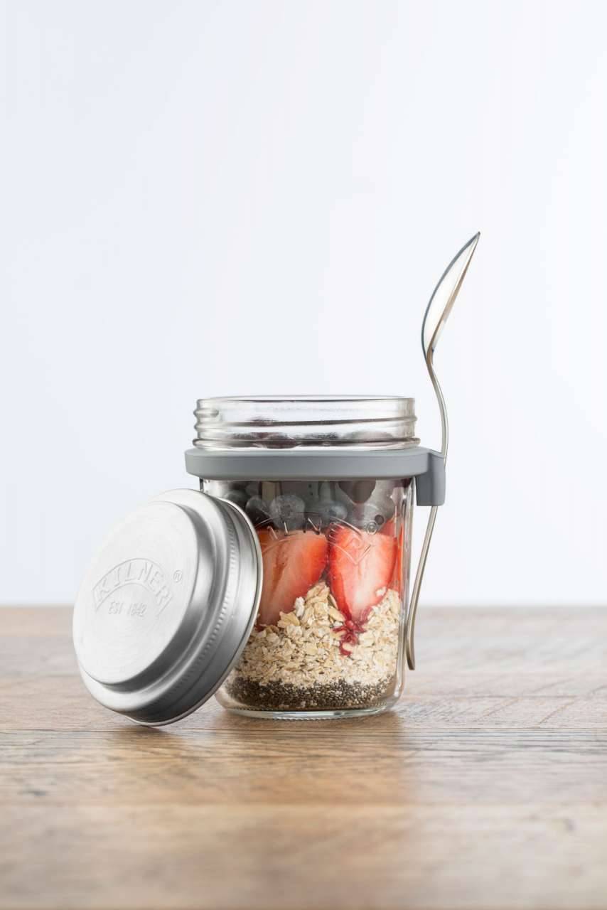 Listing/manufacturer/sSupplier/312 Kilner Breakfast Glass To Go With Spoon, 0,35 L