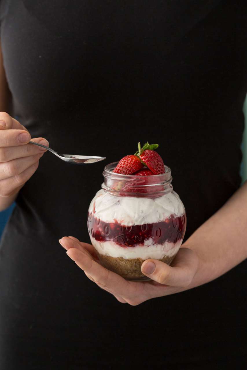 Listing/manufacturer/sSupplier/312 Kilner Jam Jar Strawberry 400 Ml