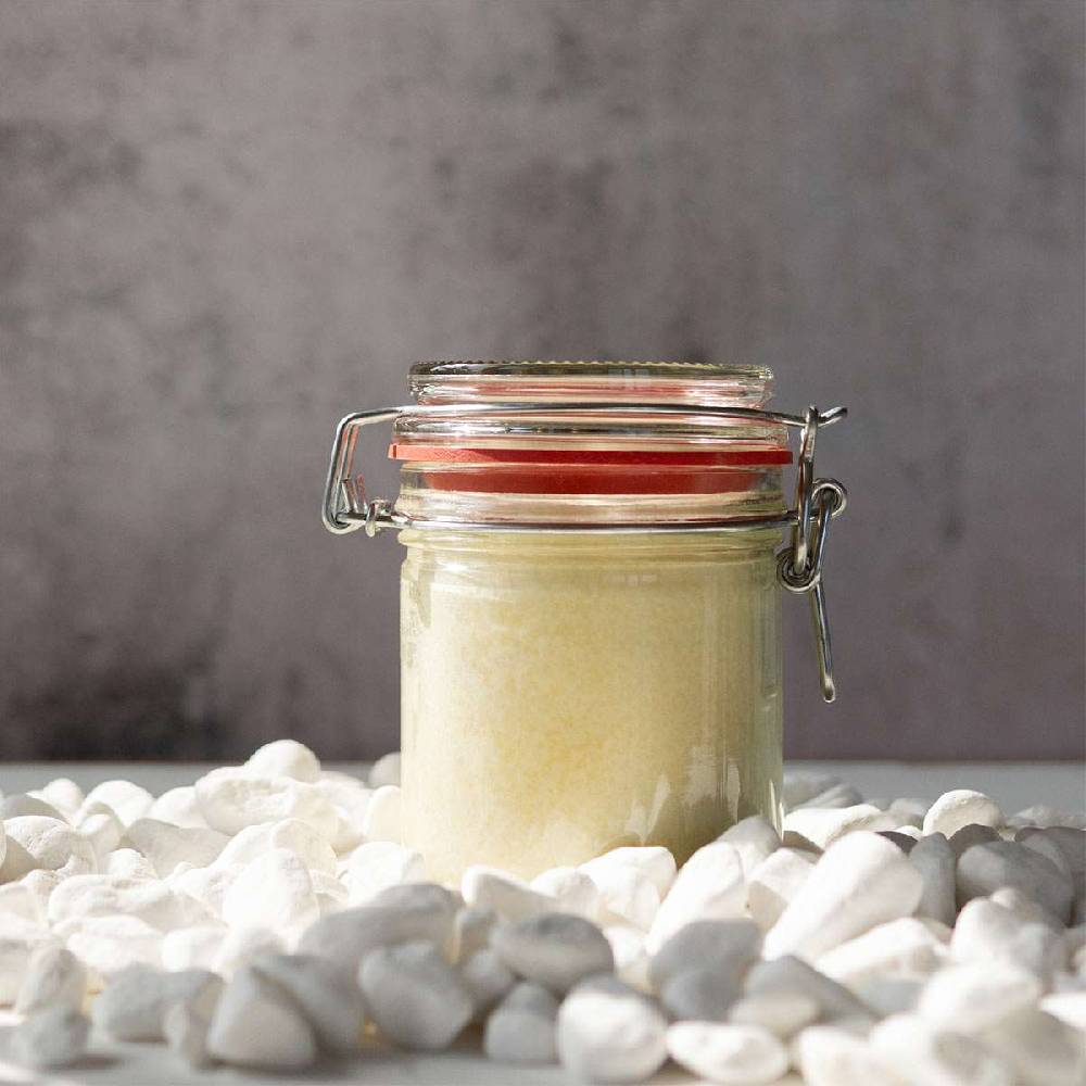 Finigrana Organic Cocoa Butter In 330 G Ironing Jar