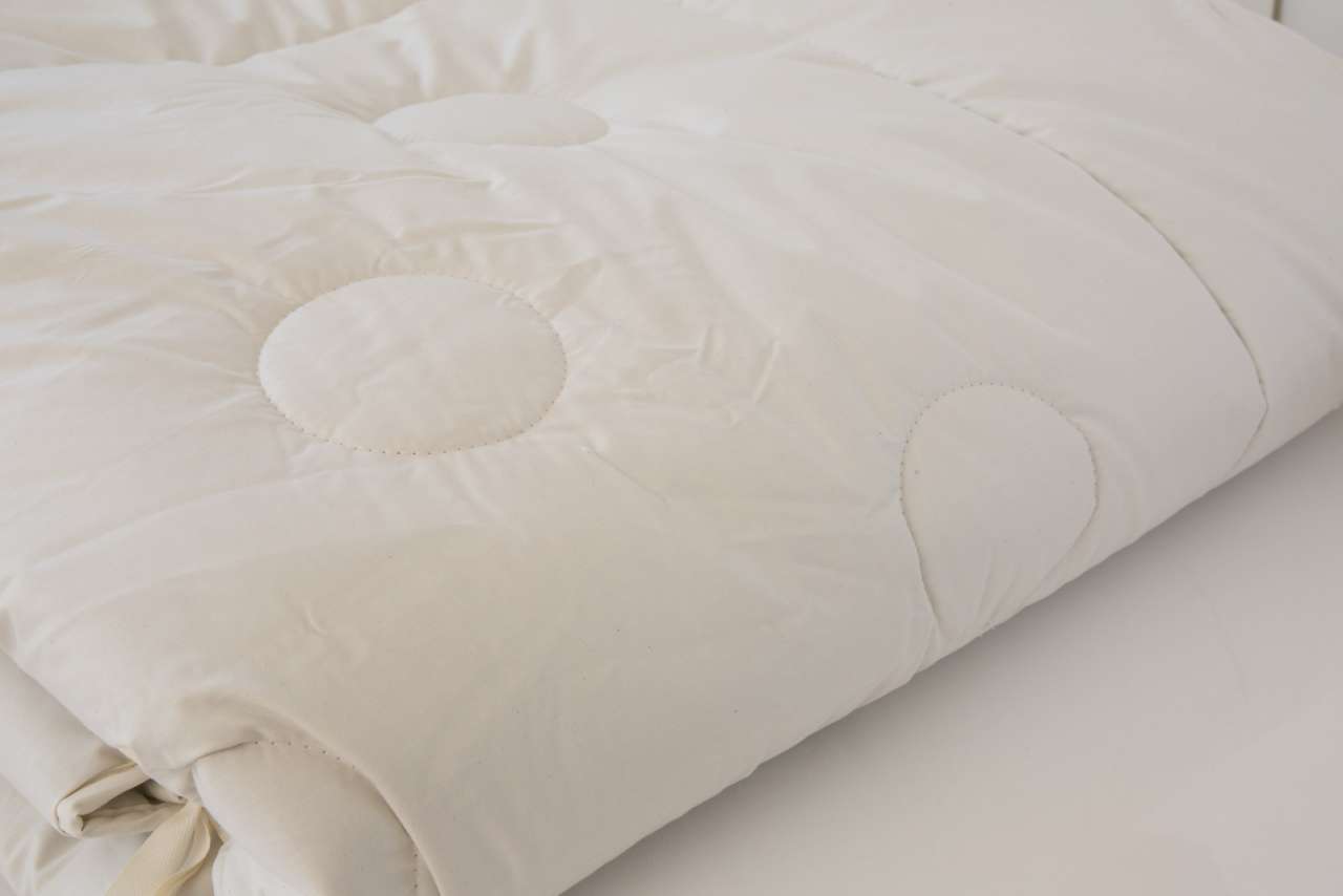 Purenature PureNature Camel Hair Duvet 4 Seasons With Tying Straps