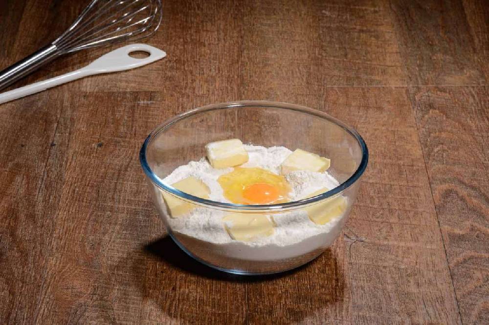 Pyrex Mixing Bowl, Made Of Glass