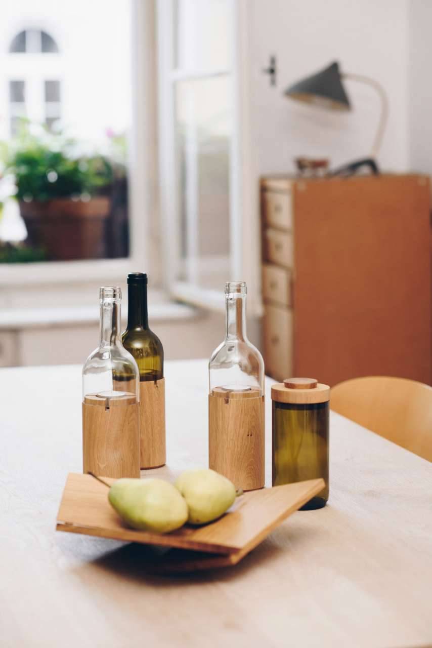 Side-by-side Side By Side Designer Fruit Bowl Oh Là Là Made Of Oak Wood