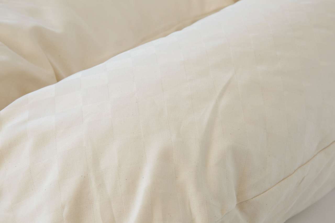 Purenature Side Sleeper Pillow - Nursing Pillow: With Organic Cover & Kapok Filling