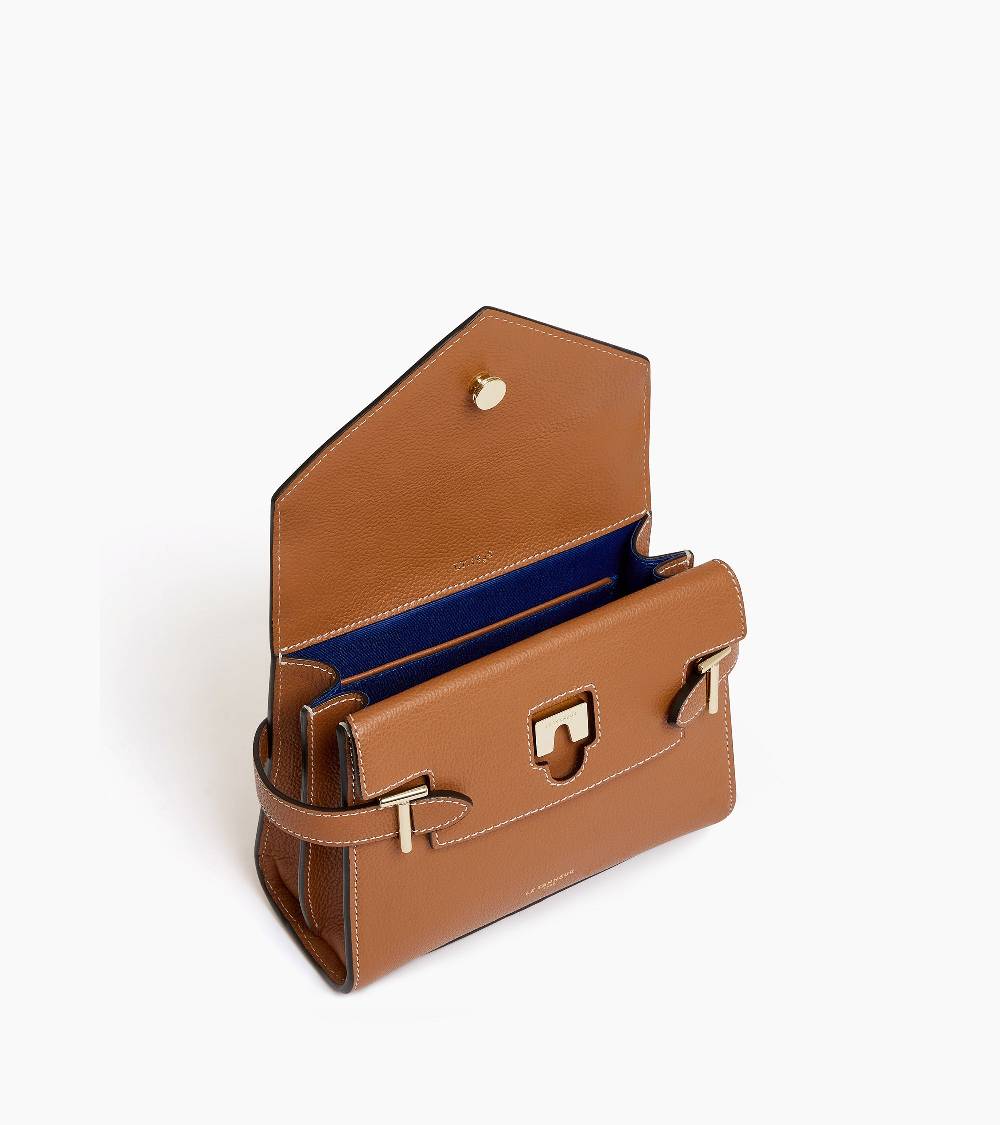 Letanneur SCHLIESSEN SIE SICH UNS HIER AN