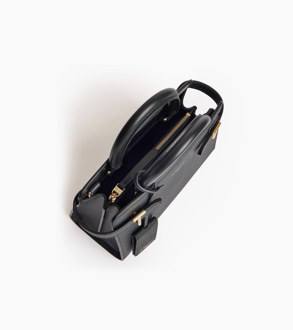 Letanneur SCHLIESSEN SIE SICH UNS HIER AN