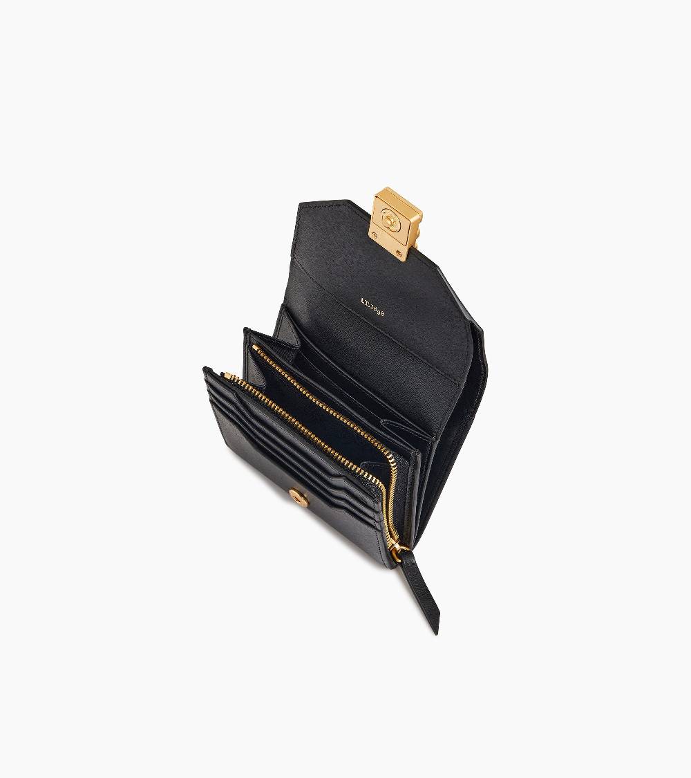 Letanneur SCHLIESSEN SIE SICH UNS HIER AN