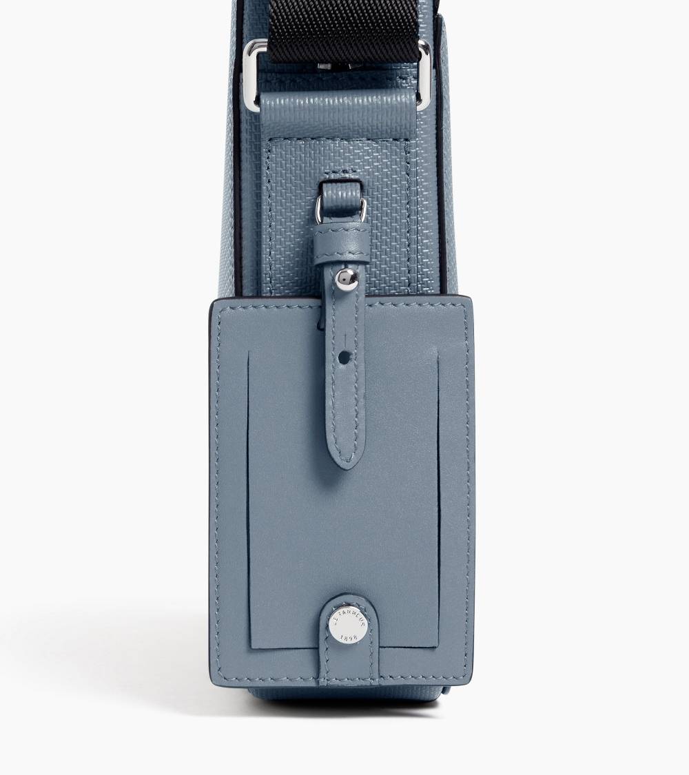 Letanneur SCHLIESSEN SIE SICH UNS HIER AN