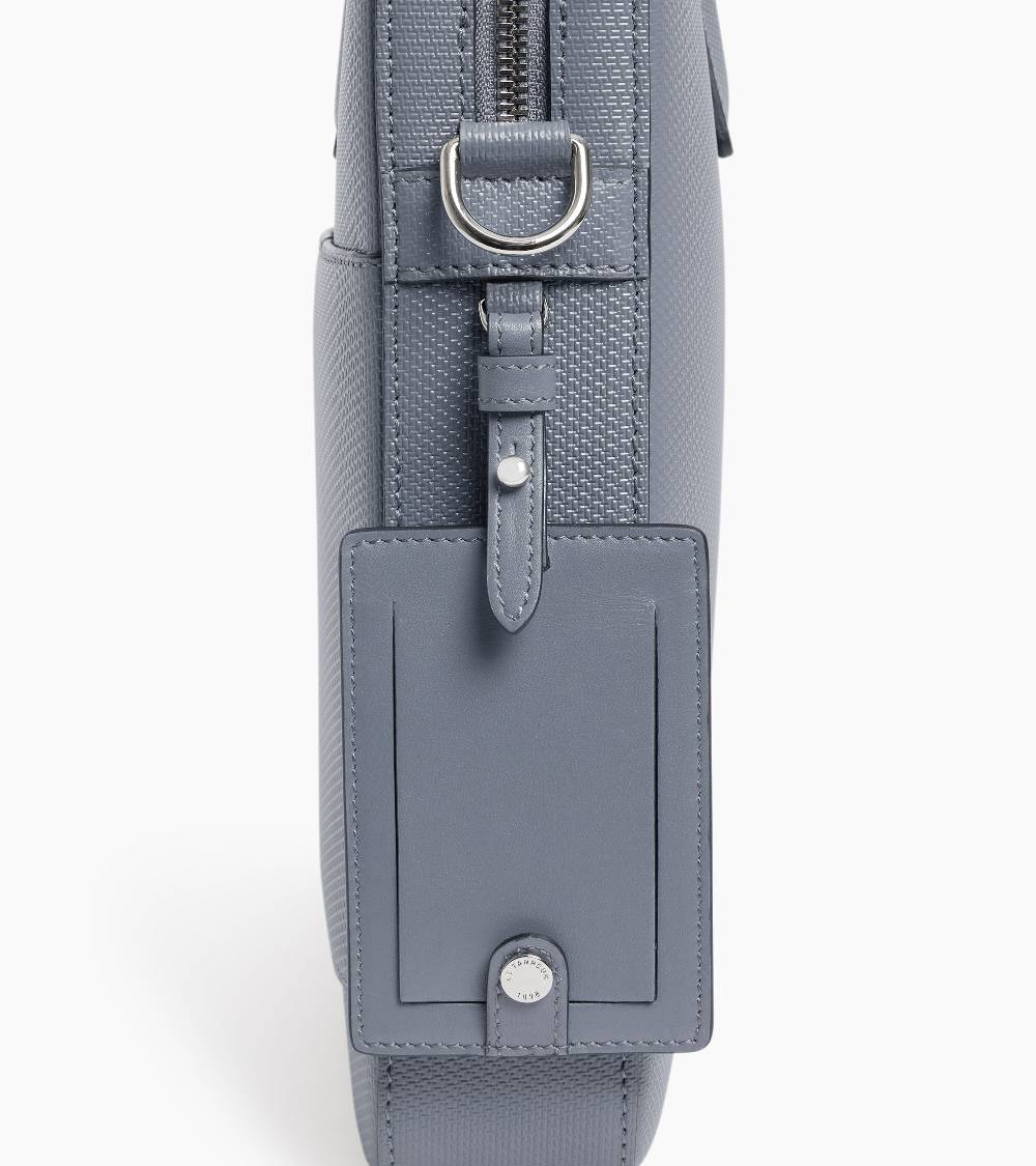 Letanneur SCHLIESSEN SIE SICH UNS HIER AN