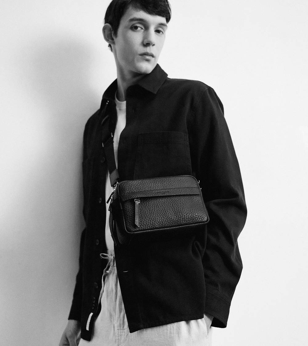 Letanneur SCHLIESSEN SIE SICH UNS HIER AN