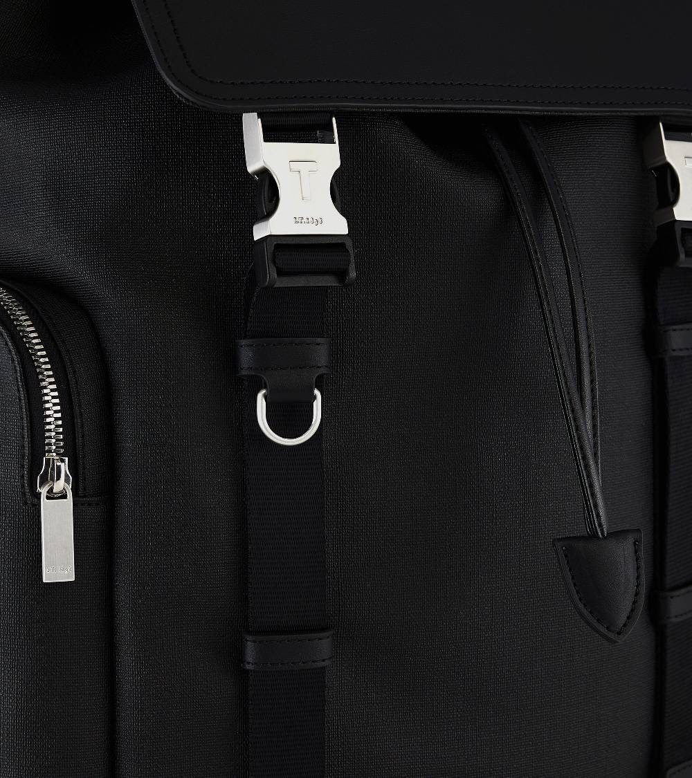 Letanneur SCHLIESSEN SIE SICH UNS HIER AN