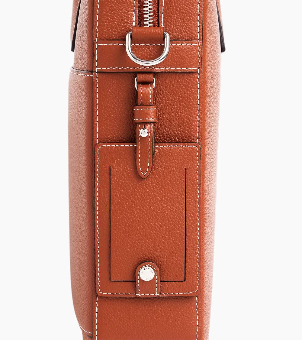 Letanneur SCHLIESSEN SIE SICH UNS HIER AN