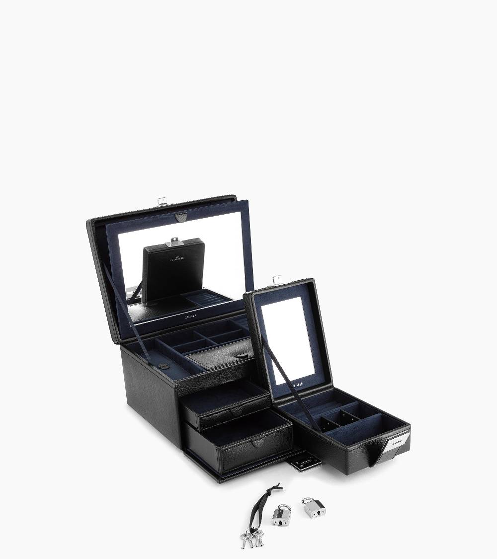 Letanneur SCHLIESSEN SIE SICH UNS HIER AN