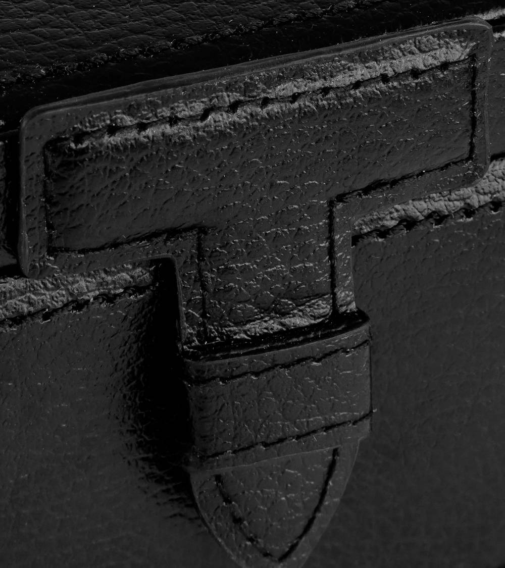 Letanneur SCHLIESSEN SIE SICH UNS HIER AN