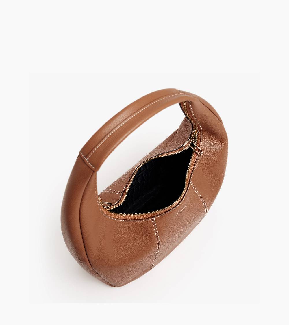 Letanneur SCHLIESSEN SIE SICH UNS HIER AN