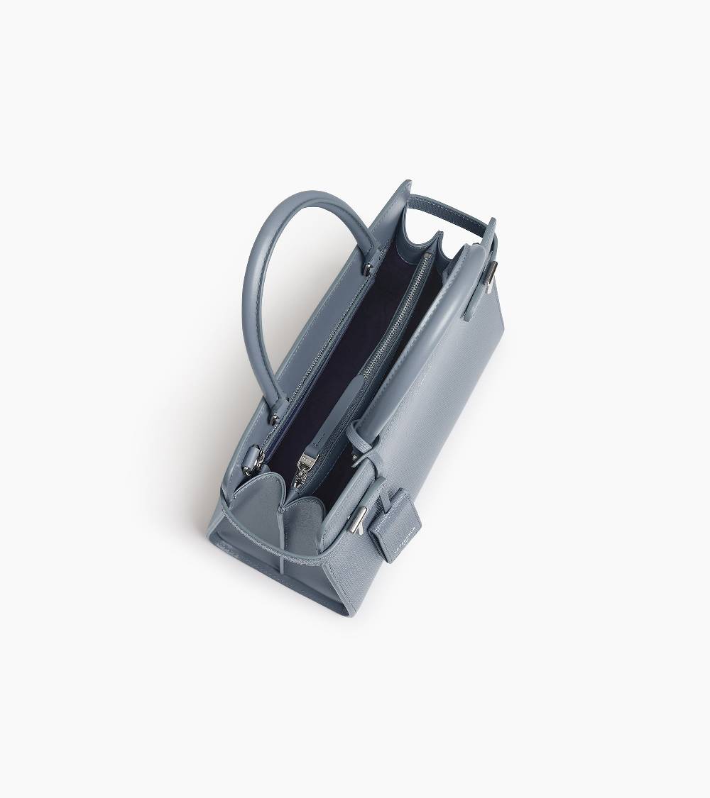 Letanneur SCHLIESSEN SIE SICH UNS HIER AN