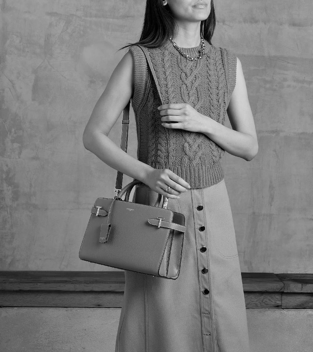 Letanneur SCHLIESSEN SIE SICH UNS HIER AN