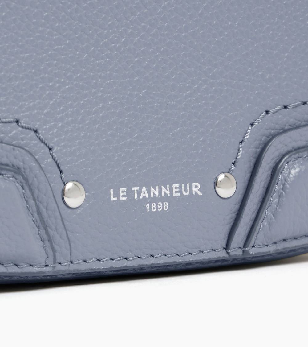 Letanneur SCHLIESSEN SIE SICH UNS HIER AN