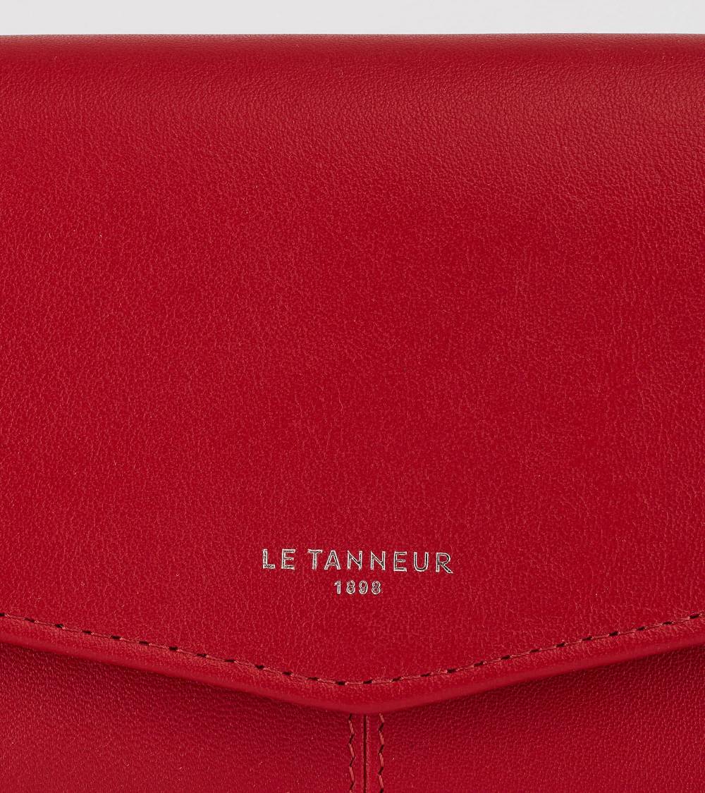 Letanneur SCHLIESSEN SIE SICH UNS HIER AN