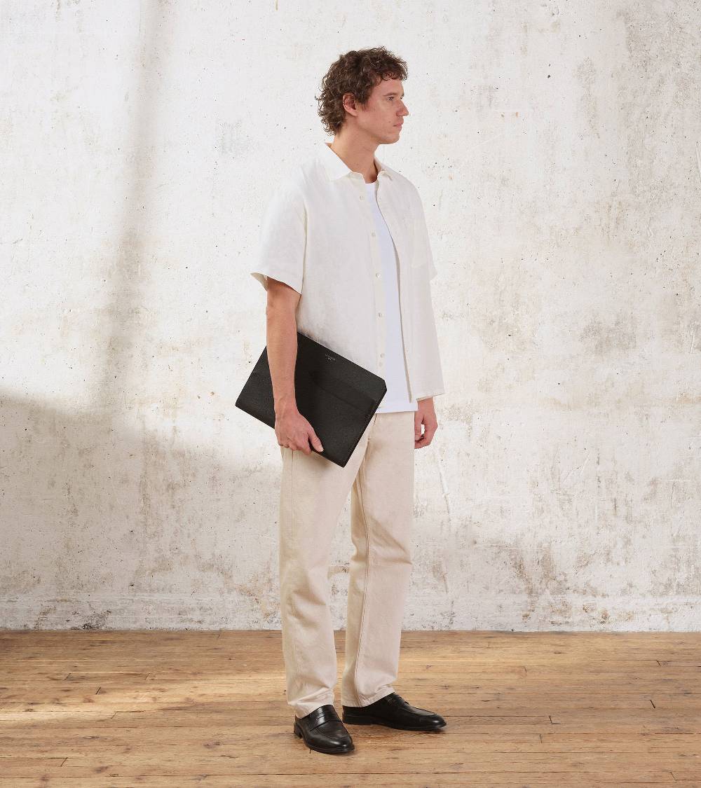 Letanneur SCHLIESSEN SIE SICH UNS HIER AN