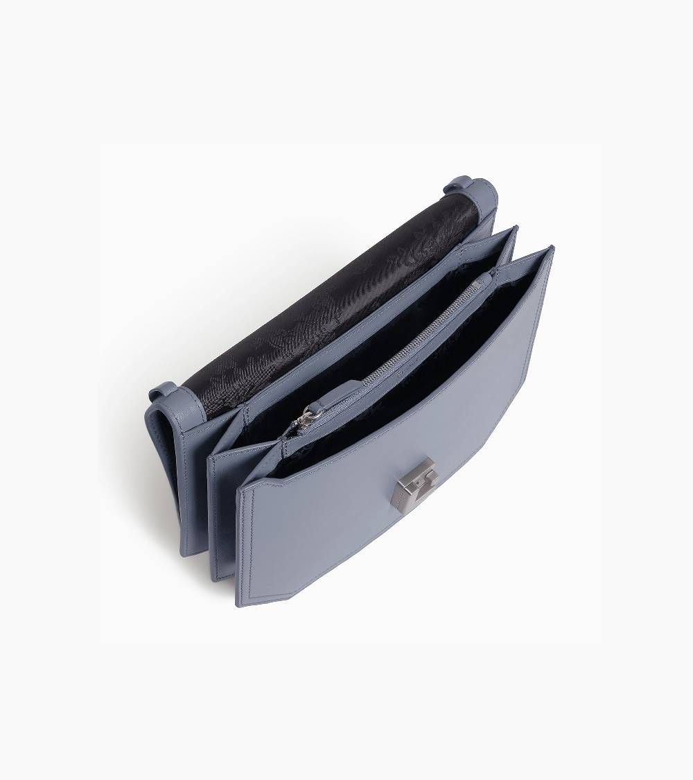 Letanneur SCHLIESSEN SIE SICH UNS HIER AN