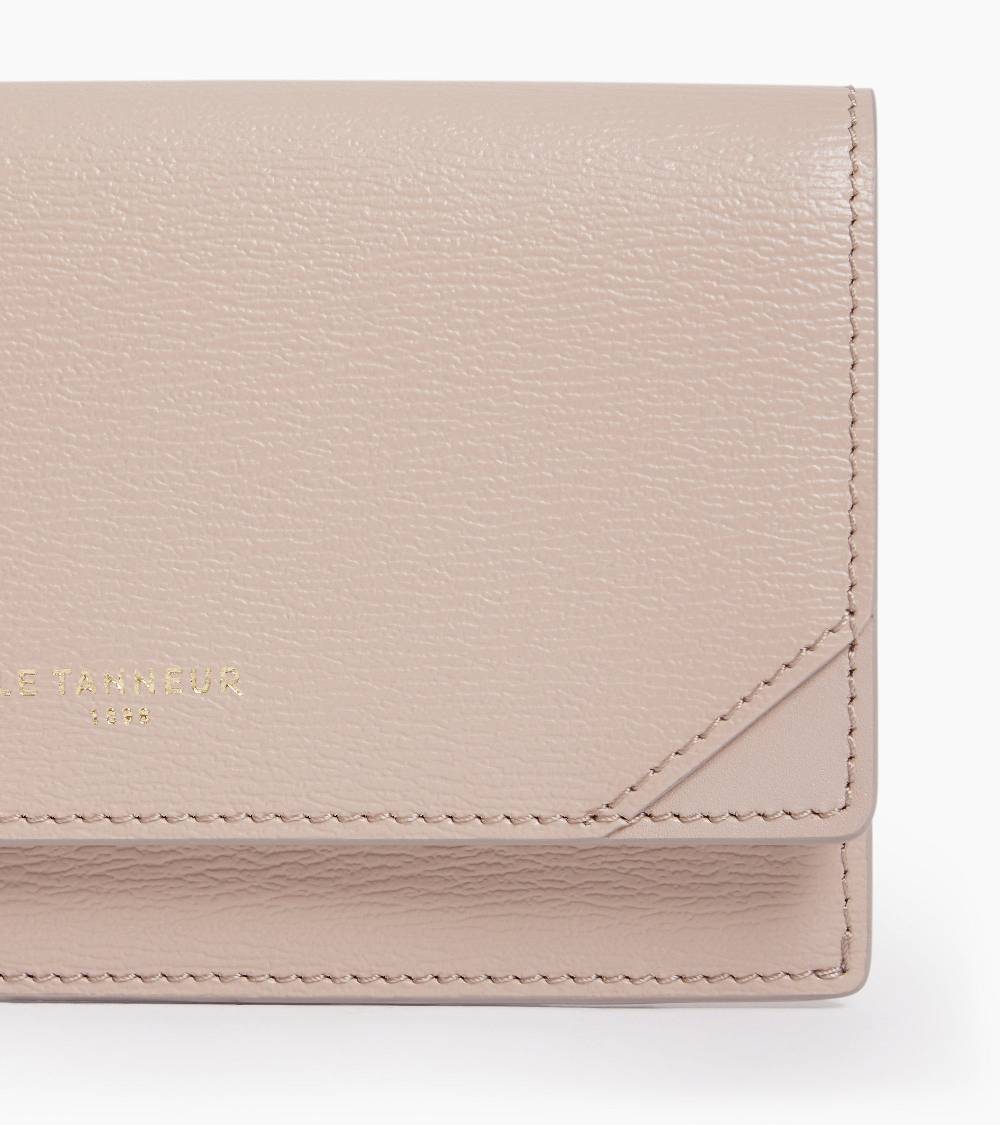 Letanneur SCHLIESSEN SIE SICH UNS HIER AN