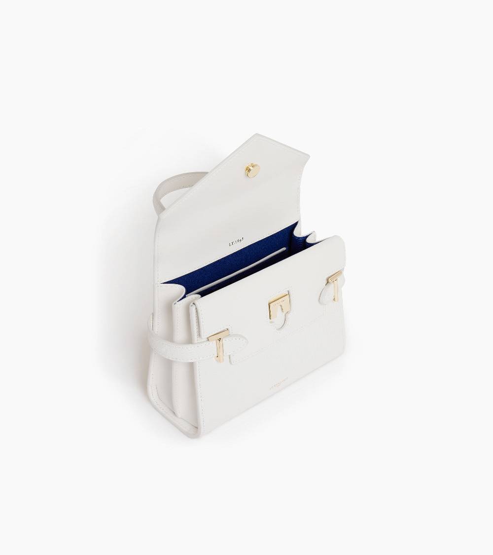 Letanneur SCHLIESSEN SIE SICH UNS HIER AN