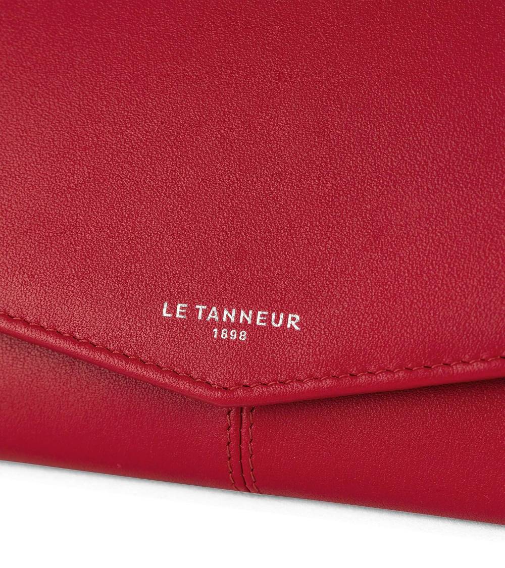 Letanneur SCHLIESSEN SIE SICH UNS HIER AN