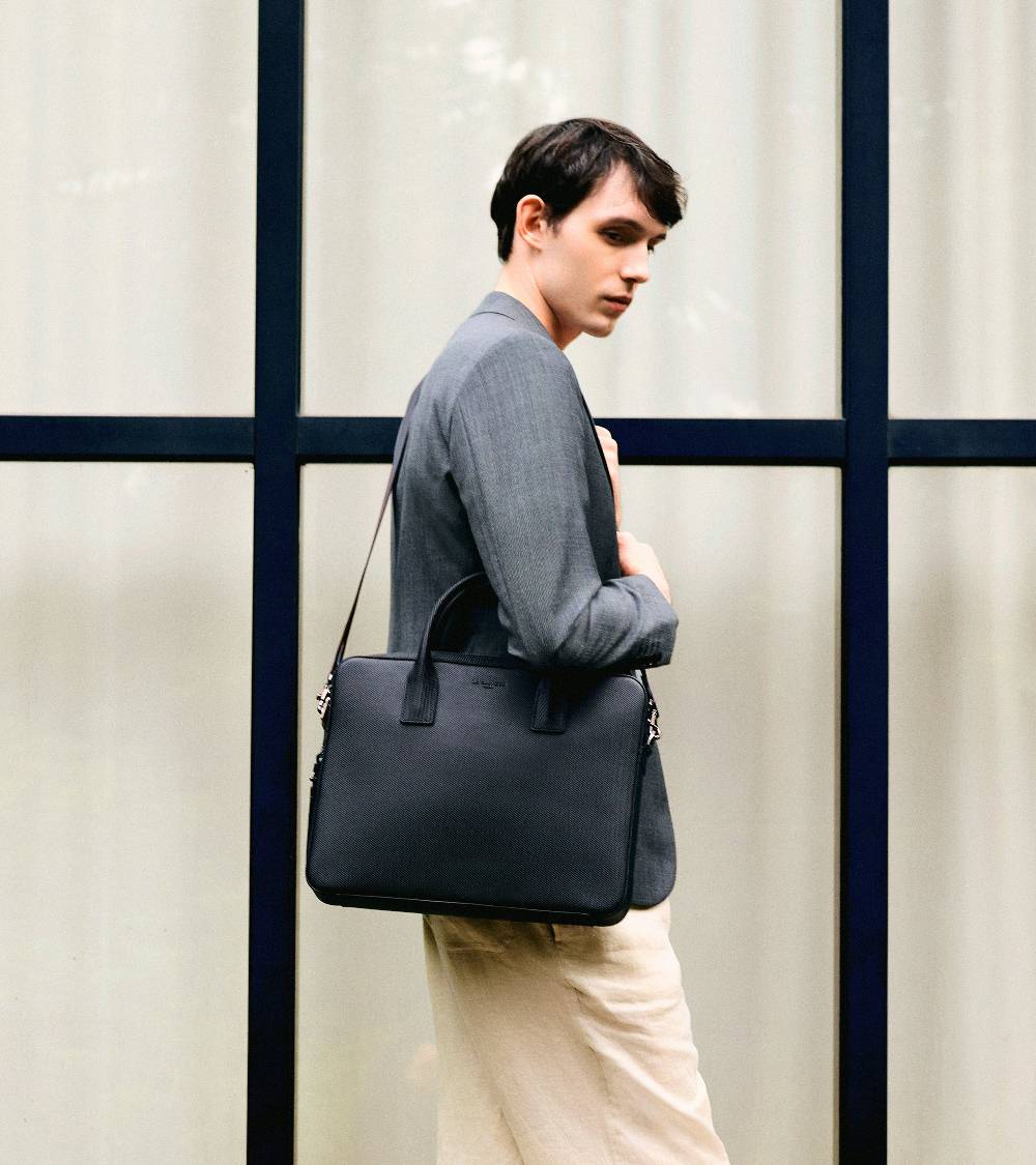 Letanneur SCHLIESSEN SIE SICH UNS HIER AN