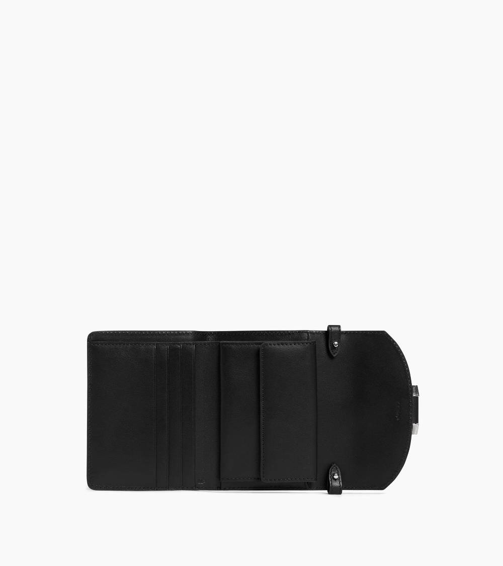 Letanneur SCHLIESSEN SIE SICH UNS HIER AN