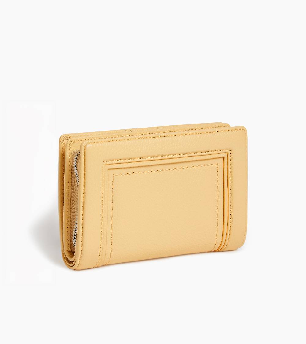 Letanneur SCHLIESSEN SIE SICH UNS HIER AN