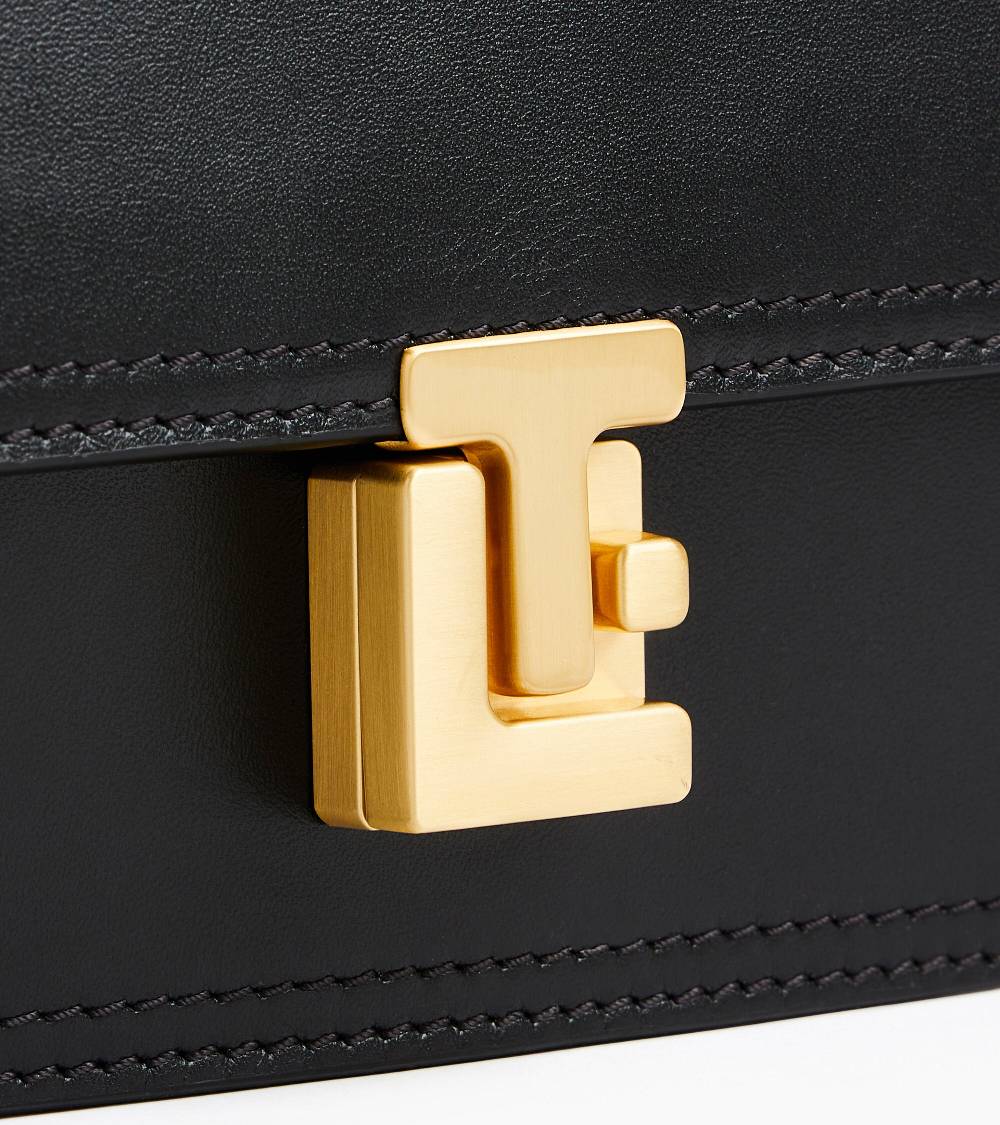 Letanneur SCHLIESSEN SIE SICH UNS HIER AN