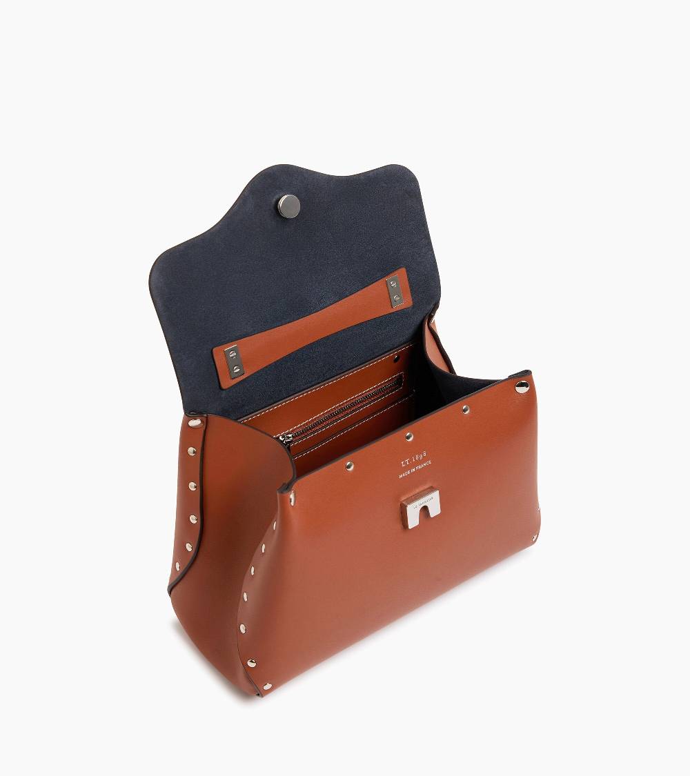 Letanneur SCHLIESSEN SIE SICH UNS HIER AN