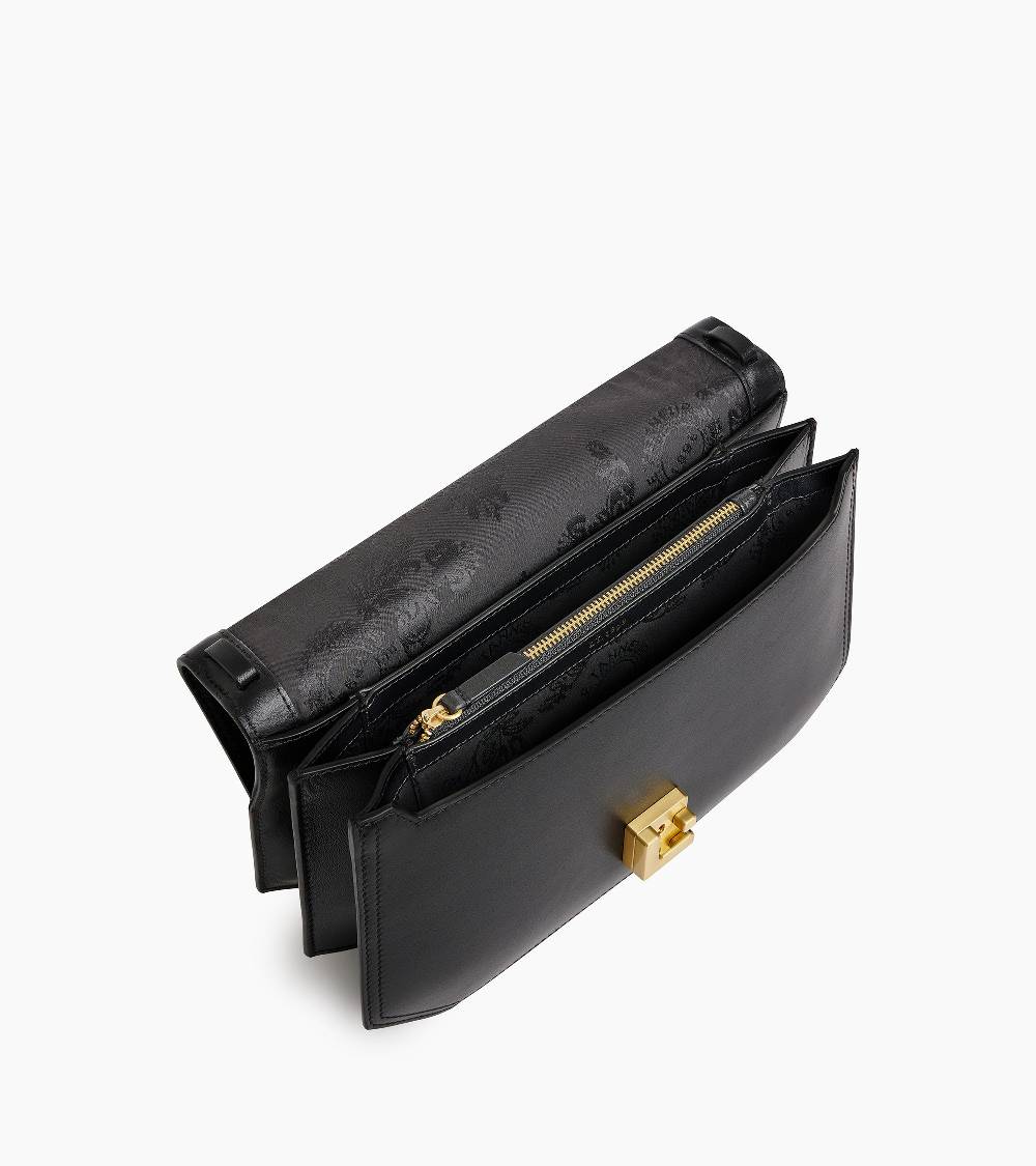 Letanneur SCHLIESSEN SIE SICH UNS HIER AN