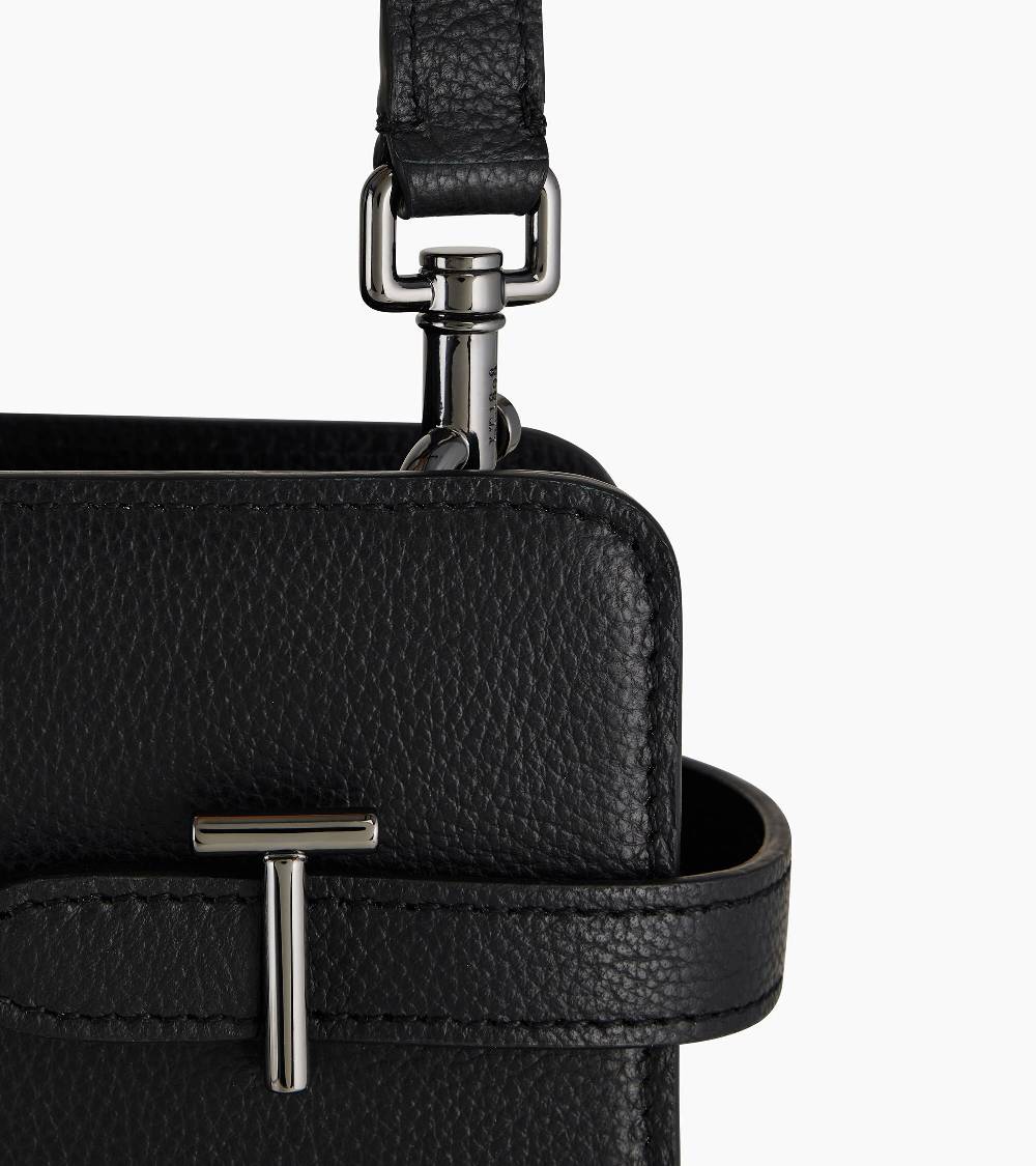 Letanneur SCHLIESSEN SIE SICH UNS HIER AN