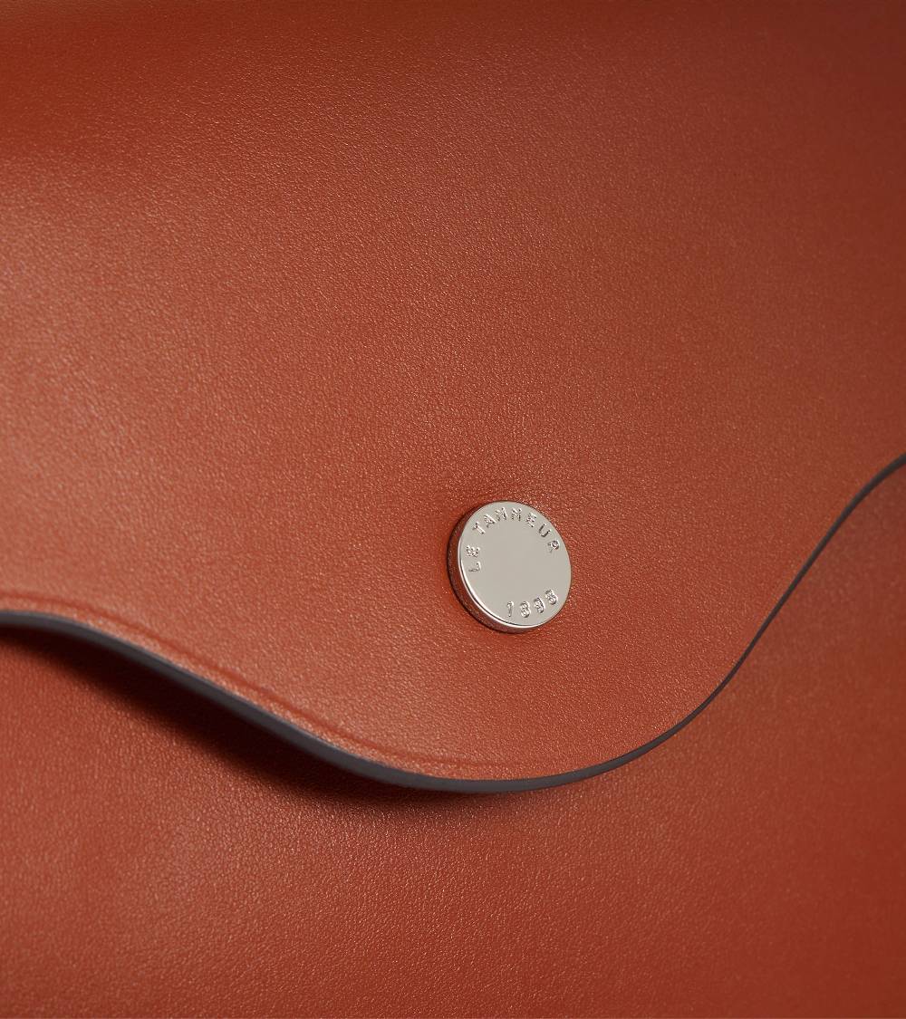 Letanneur SCHLIESSEN SIE SICH UNS HIER AN