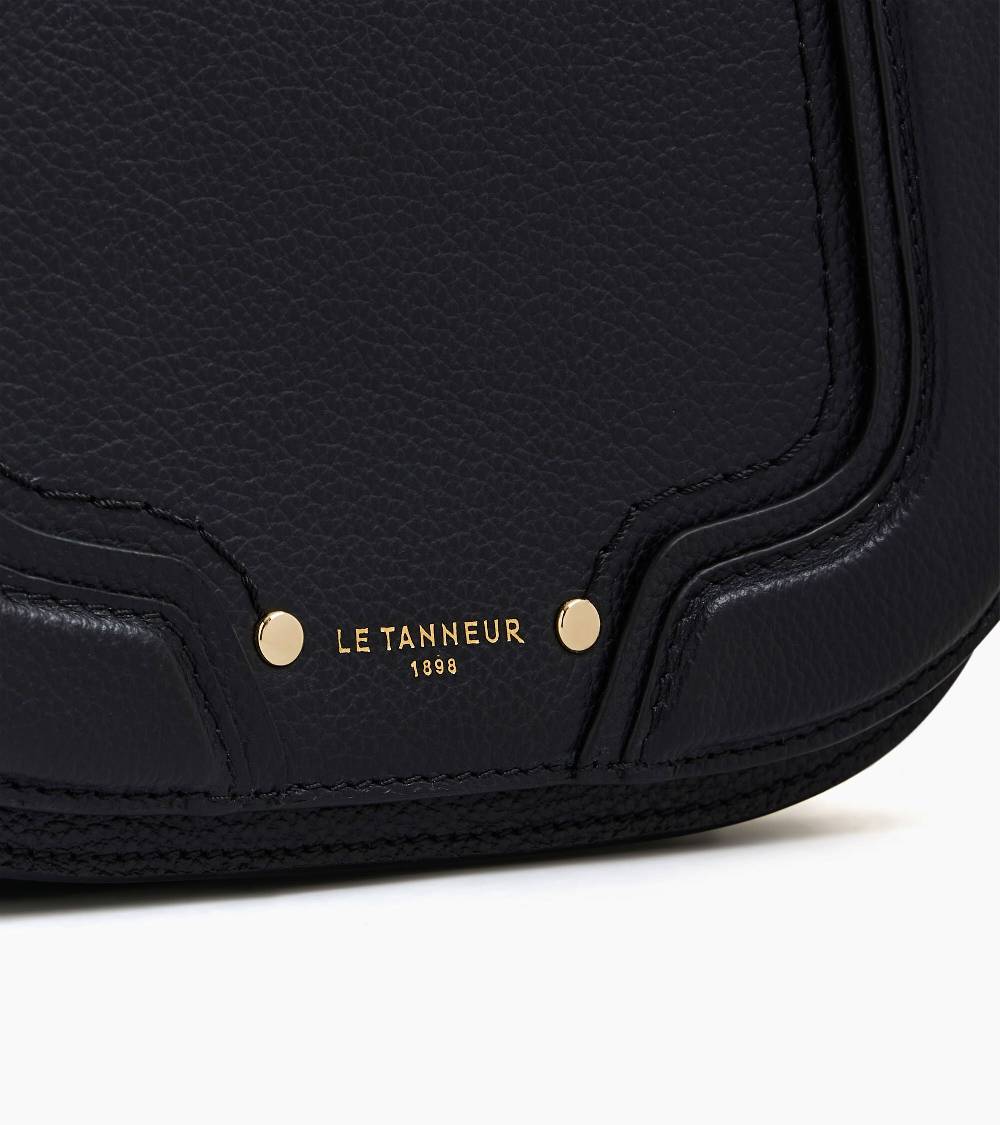 Letanneur SCHLIESSEN SIE SICH UNS HIER AN