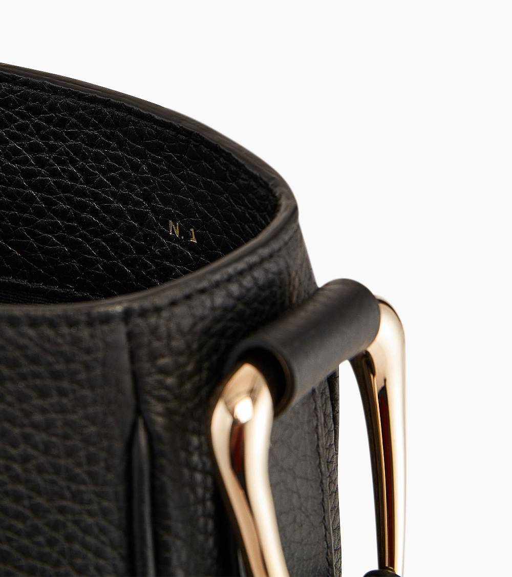 Letanneur SCHLIESSEN SIE SICH UNS HIER AN